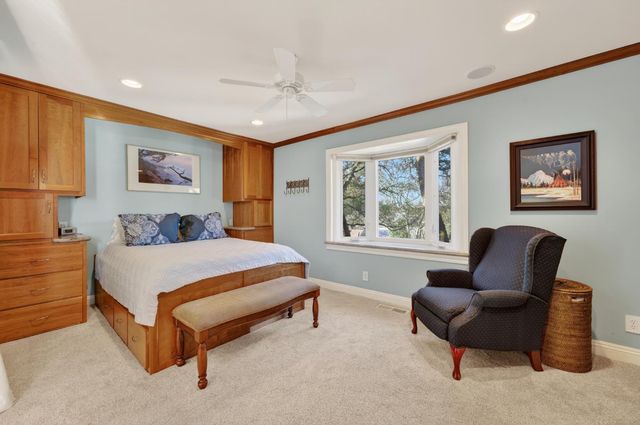 3937 Rustic Rd, Cameron Park, CA 95682