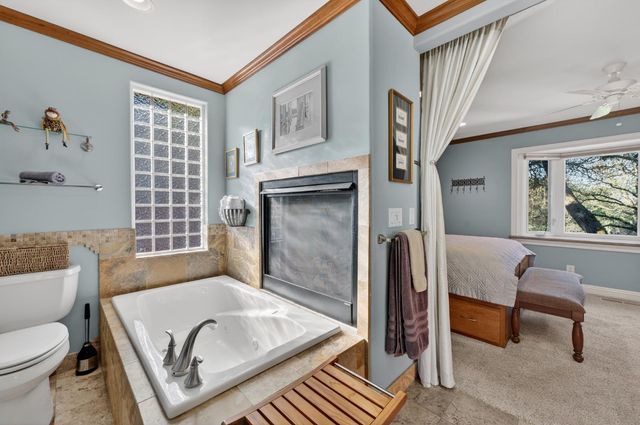 3937 Rustic Rd, Cameron Park, CA 95682