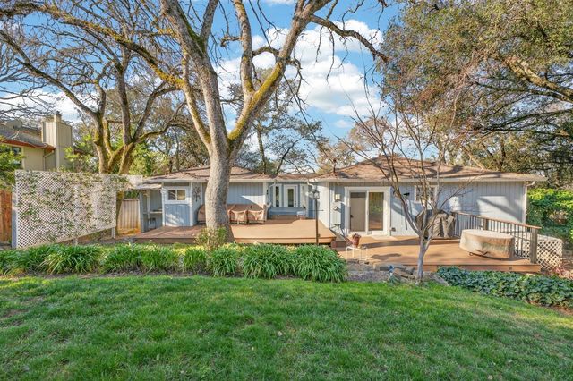 3937 Rustic Rd, Cameron Park, CA 95682