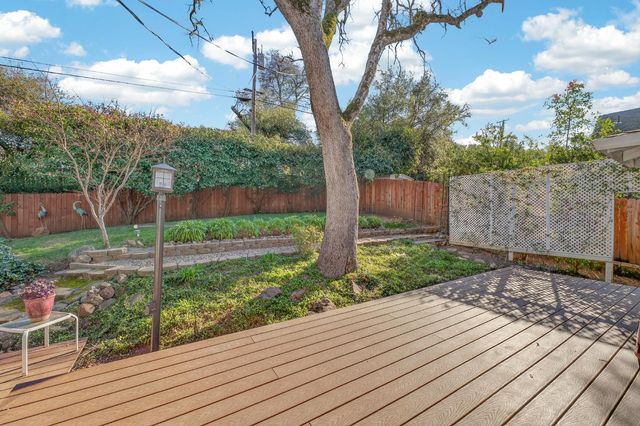 3937 Rustic Rd, Cameron Park, CA 95682