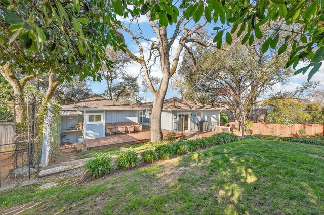 3937 Rustic Rd, Cameron Park, CA 95682
