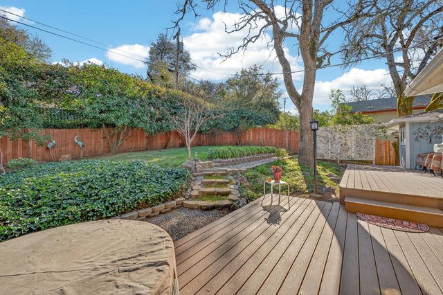 3937 Rustic Rd, Cameron Park, CA 95682