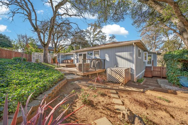 3937 Rustic Rd, Cameron Park, CA 95682