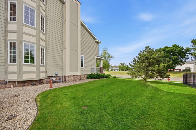 6658 145th Street W 3070, Apple Valley, MN 55124