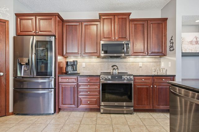 6658 145th Street W 3070, Apple Valley, MN 55124