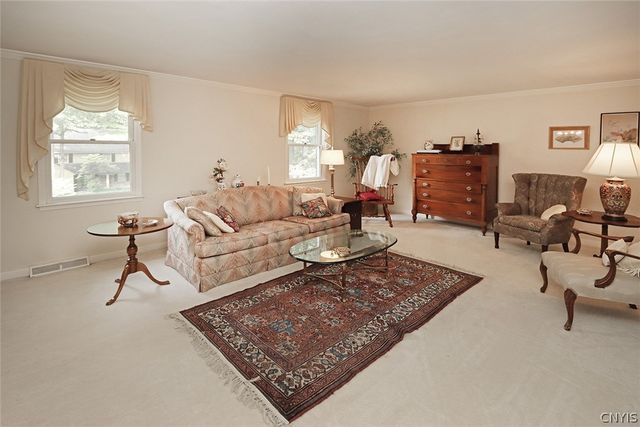 115 Woodberry Lane, Dewitt, NY 13066