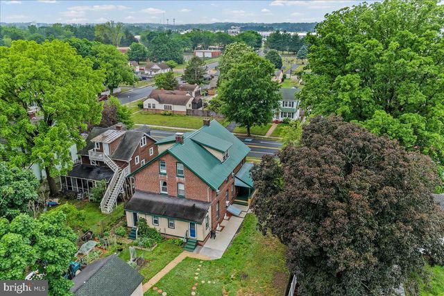 415 N GOVERNORS AVE, Dover, DE 19904