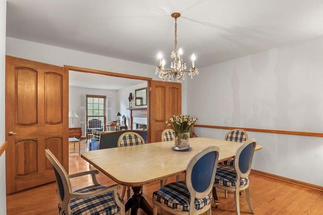 418 Bryce Canyon Circle, Madison, WI 53705
