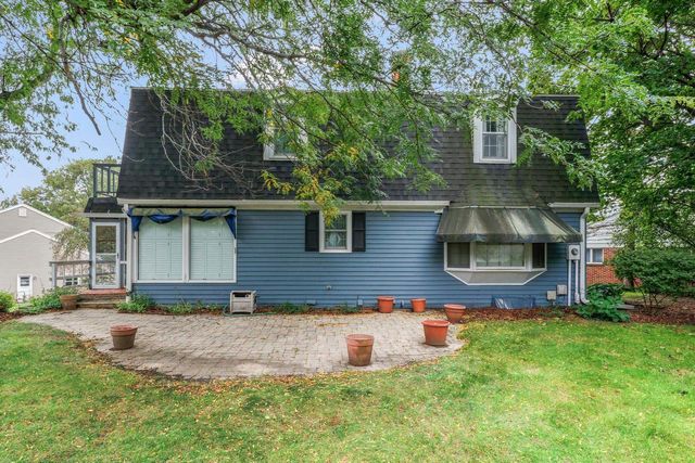 418 Bryce Canyon Circle, Madison, WI 53705