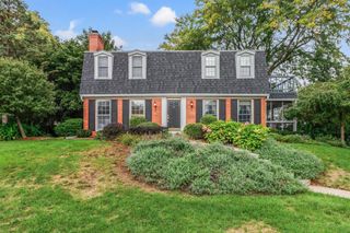 418 Bryce Canyon Circle, Madison, WI 53705