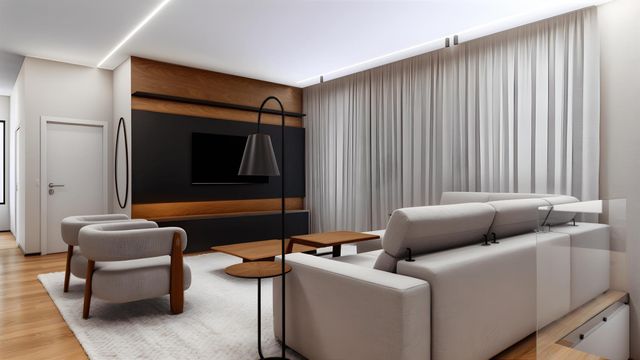 707 Lake Avenue N, Delray Beach, FL 33483