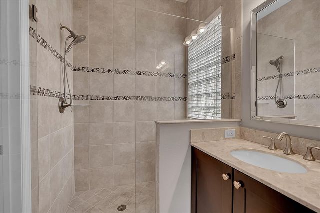 10612 GLENCORSE TERRACE, Bradenton, FL 34211
