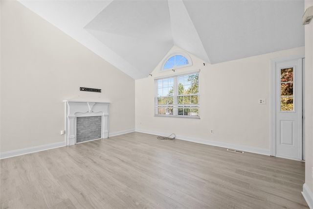 768 Greenhaven Dr, Bethel Park, PA 15102