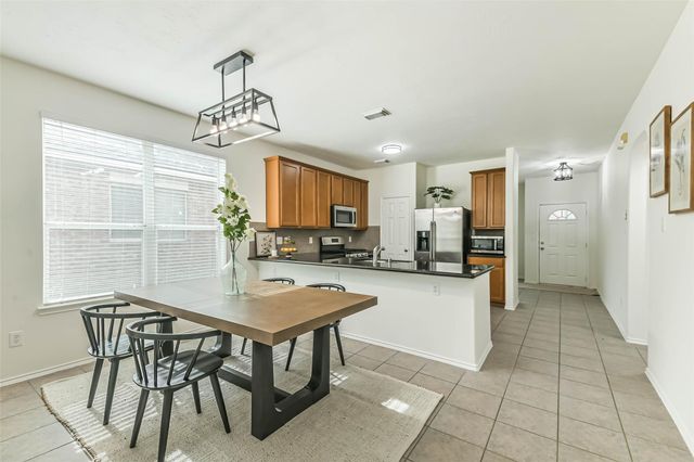 16615 Whitaker Creek Drive, Houston, TX 77095