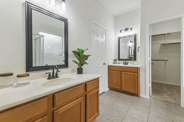 16615 Whitaker Creek Drive, Houston, TX 77095