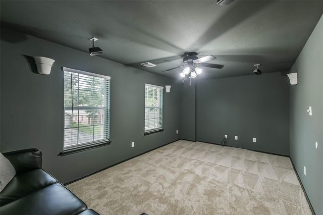 16615 Whitaker Creek Drive, Houston, TX 77095
