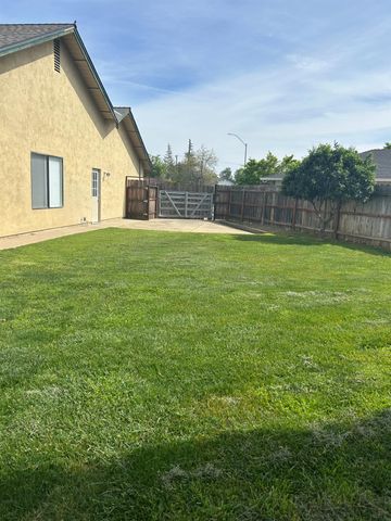 617 Carignane Ct, Lodi, CA 95240