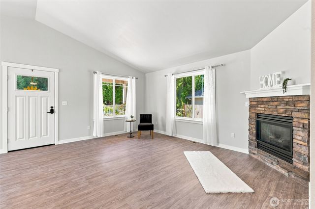1087 Idlewood Drive, Camano Island, WA 98282
