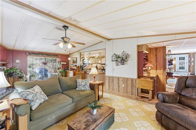 197 Woodville Heights Circle, Clarkesville, GA 30523