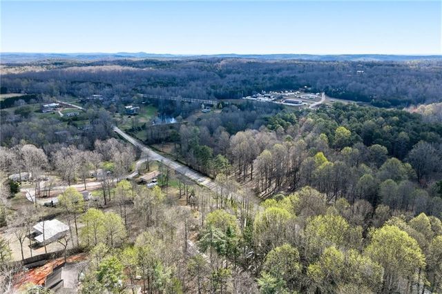197 Woodville Heights Circle, Clarkesville, GA 30523