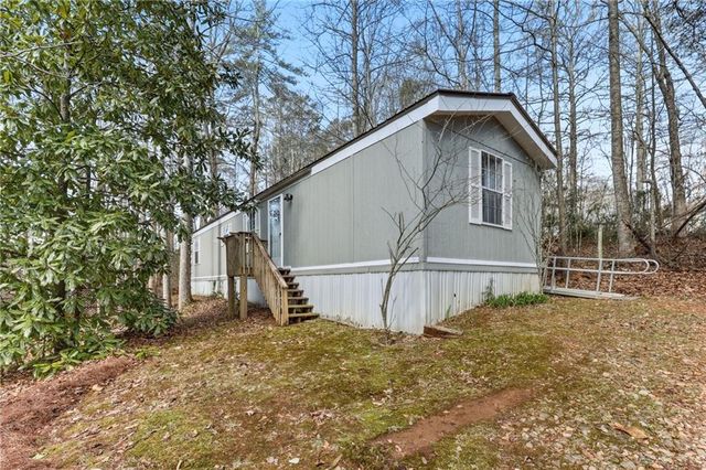 197 Woodville Heights Circle, Clarkesville, GA 30523
