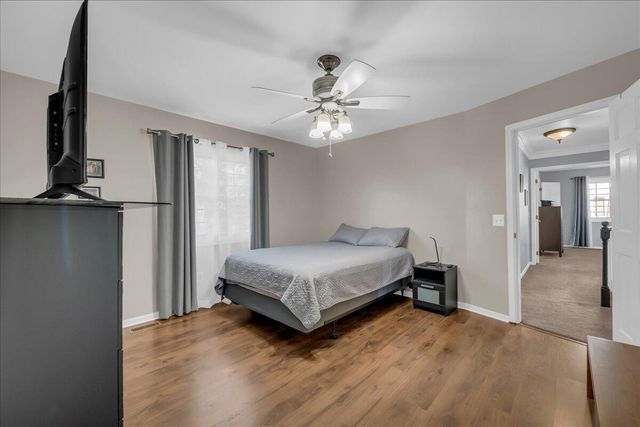 22253 Sheffield Court, Farmington Hills, MI 48335