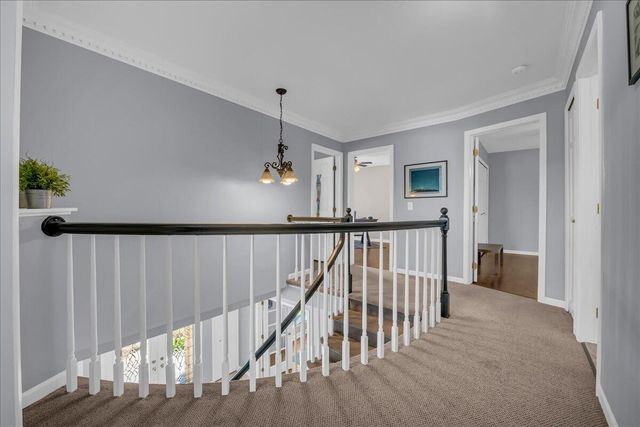 22253 Sheffield Court, Farmington Hills, MI 48335