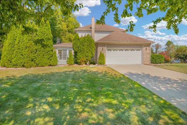 22253 Sheffield Court, Farmington Hills, MI 48335