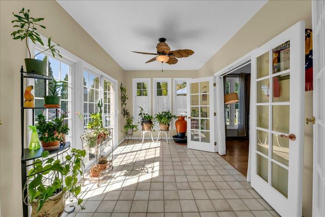 22253 Sheffield Court, Farmington Hills, MI 48335