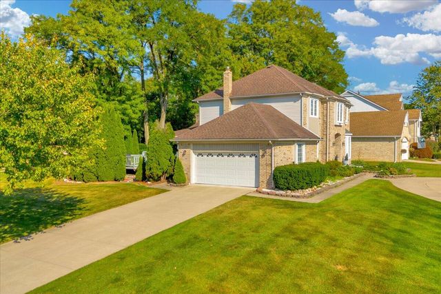 22253 Sheffield Court, Farmington Hills, MI 48335