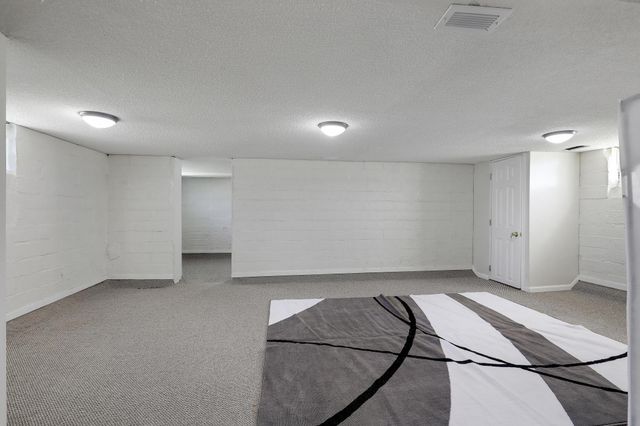 6425 Fremont Avenue N, Brooklyn Center, MN 55430