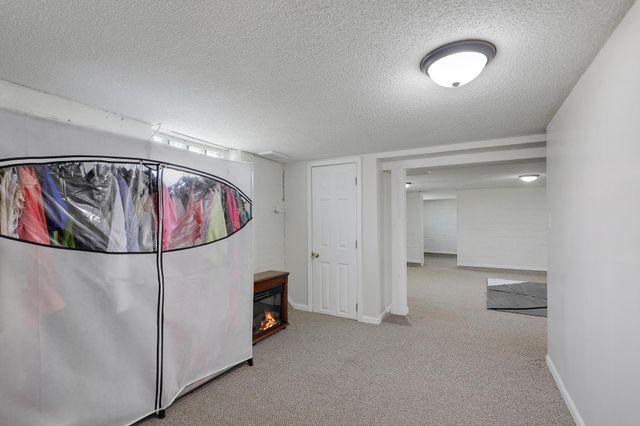 6425 Fremont Avenue N, Brooklyn Center, MN 55430