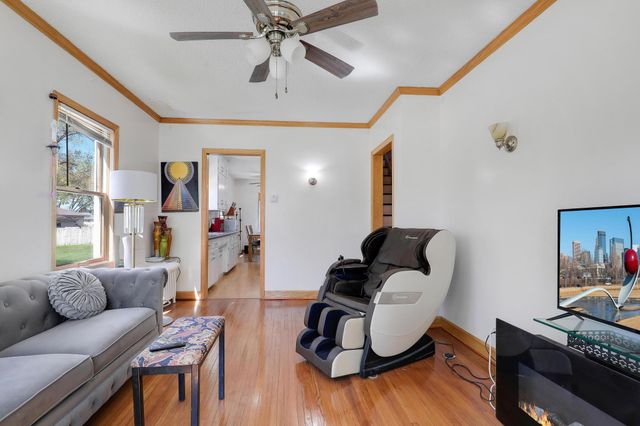 6425 Fremont Avenue N, Brooklyn Center, MN 55430