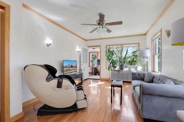 6425 Fremont Avenue N, Brooklyn Center, MN 55430
