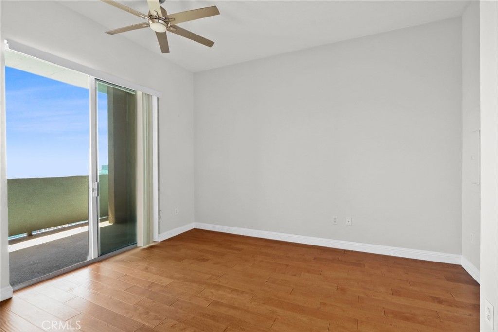 Image 7 of property listing at 488 E Ocean Boulevard 1210, Long Beach, CA 90802