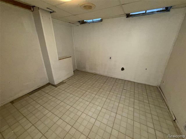 33424 Cheryl Street, Clinton Township, MI 48035