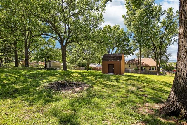 7237 Lafayette Avenue, Kansas City, KS 66109