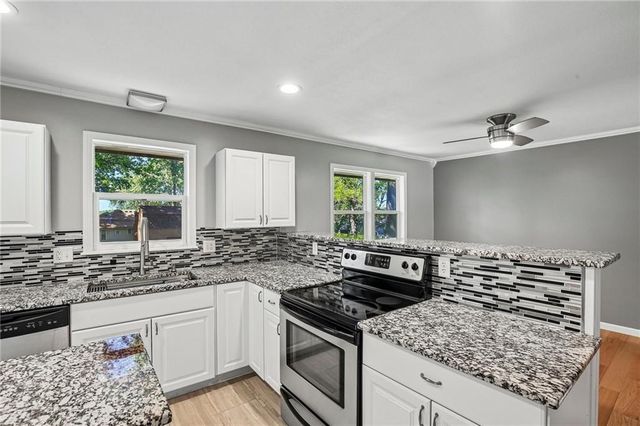 7237 Lafayette Avenue, Kansas City, KS 66109