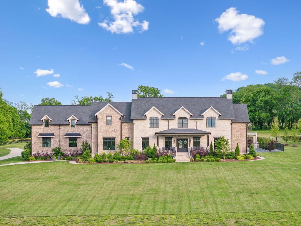 6599 Owen Hill Rd, College Grove, TN 37046