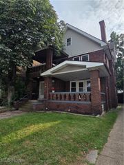 2101 Broadview Road, Cleveland, OH 44109