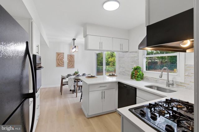 76 EVERGREEN DR, Willingboro, NJ 08046