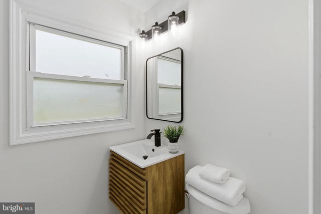 76 EVERGREEN DR, Willingboro, NJ 08046