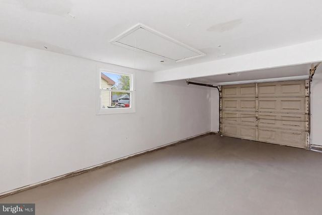 76 EVERGREEN DR, Willingboro, NJ 08046