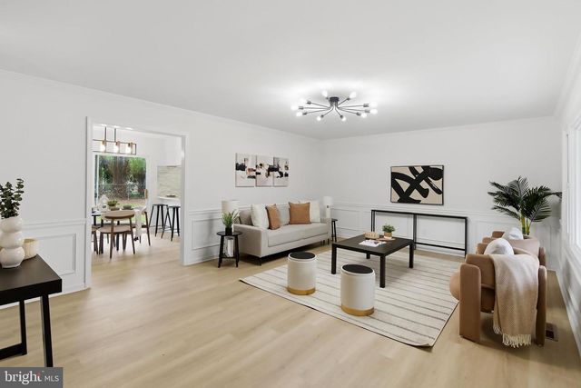 76 EVERGREEN DR, Willingboro, NJ 08046