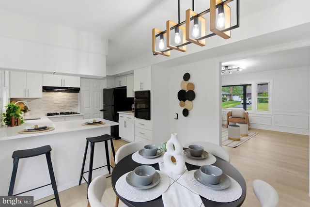 76 EVERGREEN DR, Willingboro, NJ 08046