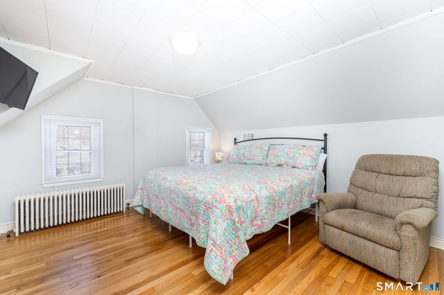 575 South Main Street, West Hartford, CT 06110