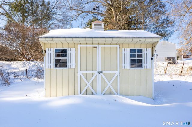 575 South Main Street, West Hartford, CT 06110