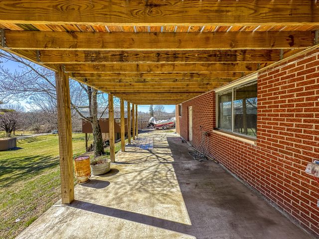 402 Rosedale Avenue, London, KY 40741