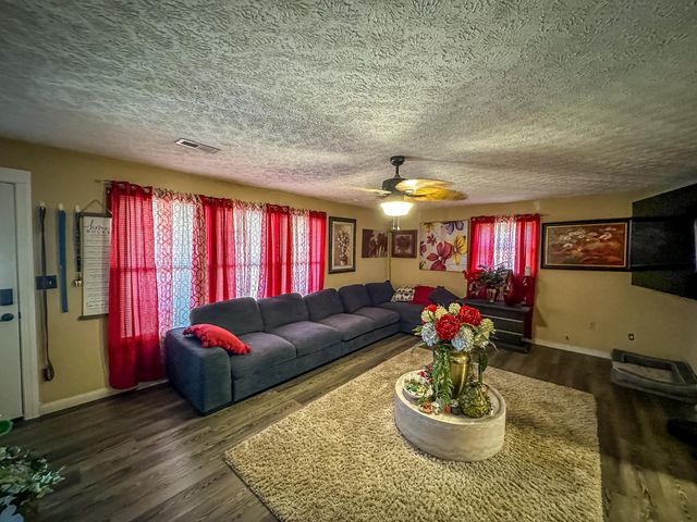 402 Rosedale Avenue, London, KY 40741