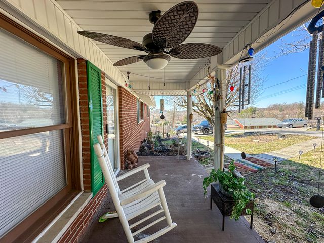 402 Rosedale Avenue, London, KY 40741